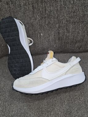 White/Beige Women's Athletic Sneakers